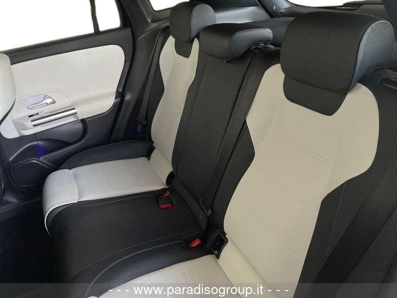 Mercedes-Benz GLA 200d PREMIUM - 4MATIC | 150CV - 2022 | DIESEL