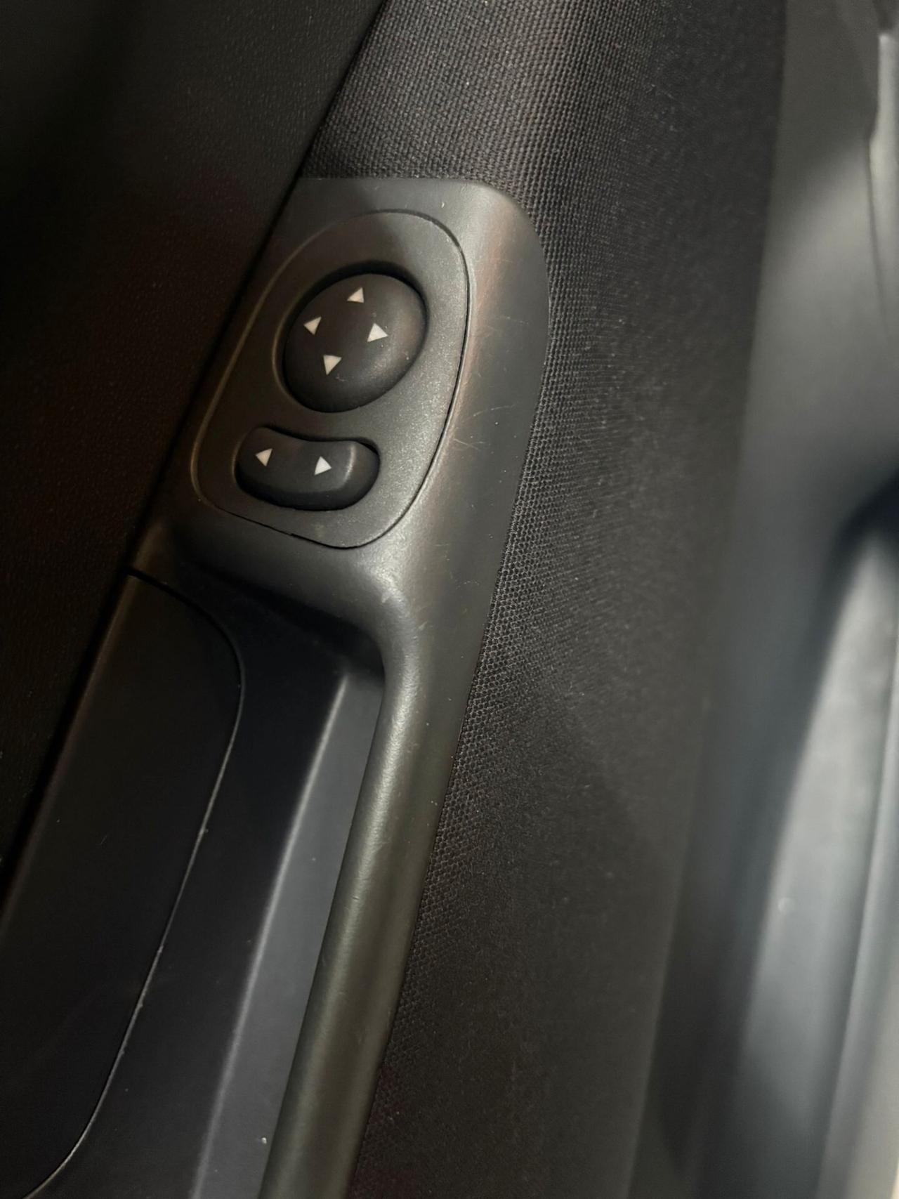 Fiat 500 1.2 Lounge(Tetto Panoramico e clima automatico)