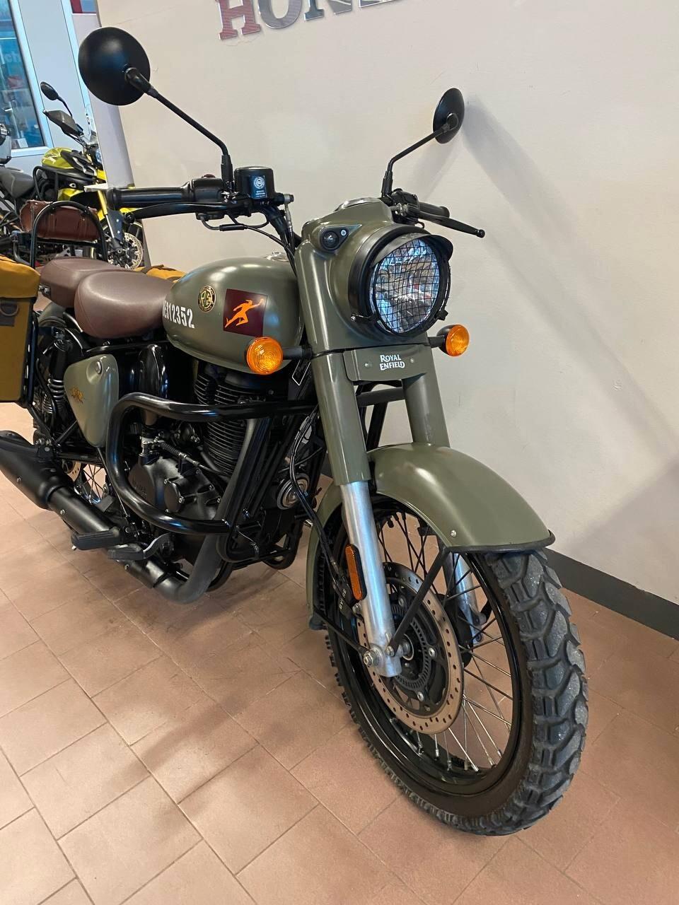 Royal Enfield Classic 350 signals