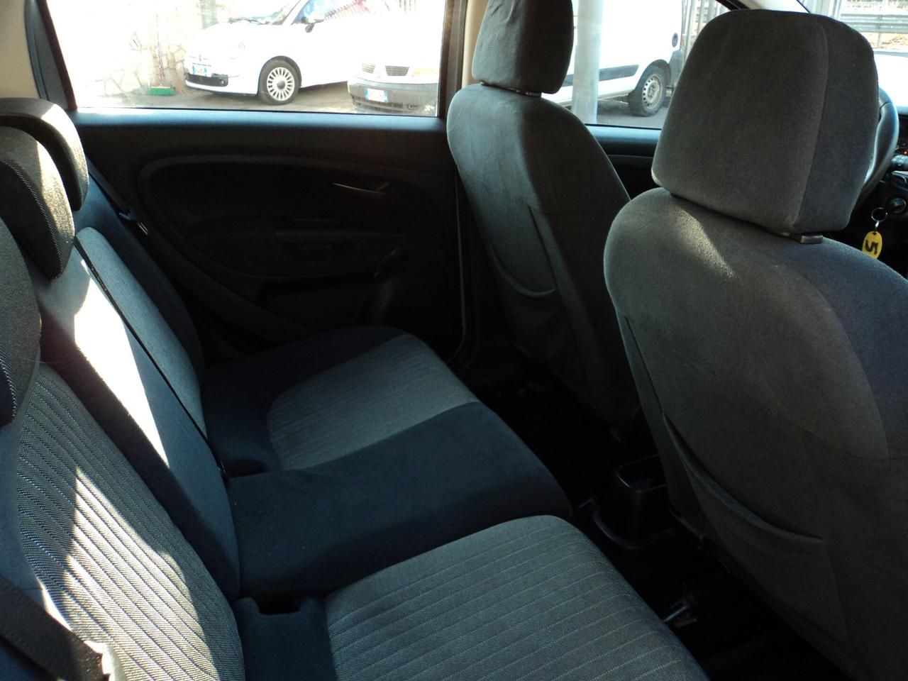 Fiat Punto 1.3 Multijet 16V 75CV