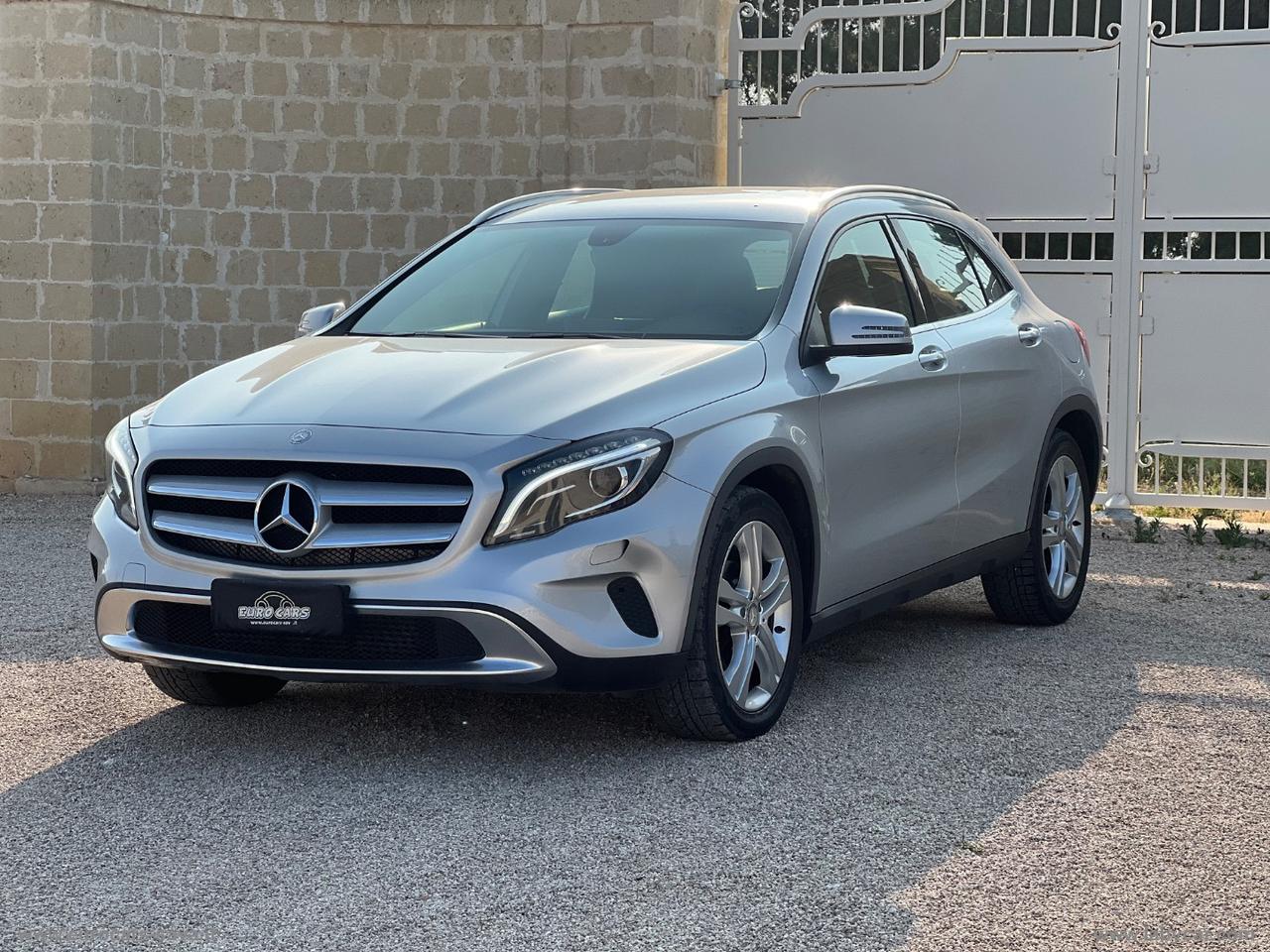 MERCEDES-BENZ GLA 200 CDI Automatic Sport