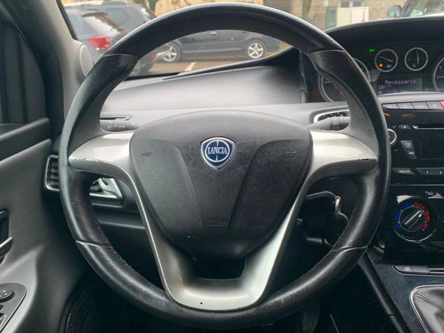 LANCIA Ypsilon 0.9 TwinAir 85 CV 5 porte Metano Ecochic Gold