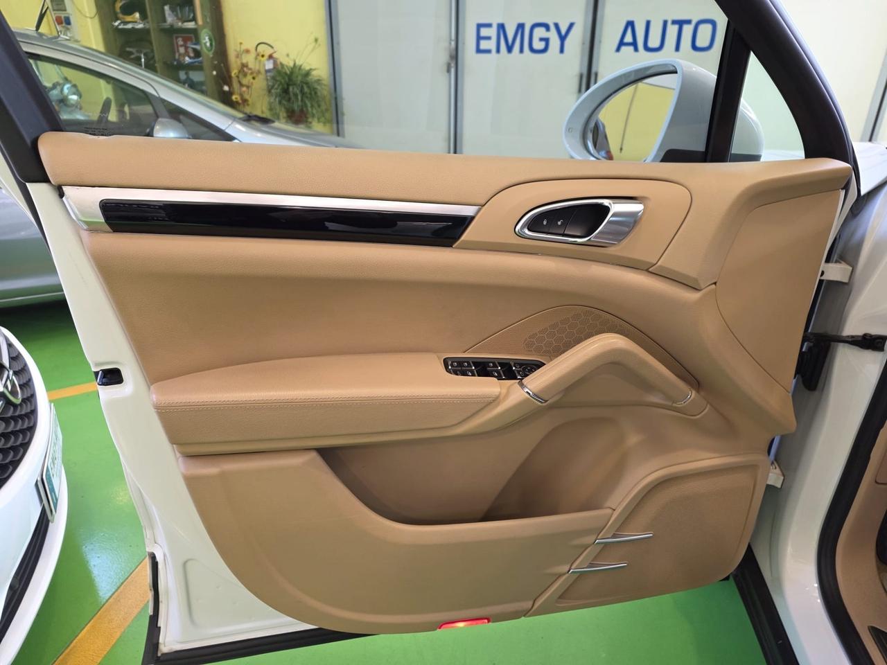 Porsche Cayenne 3.0 Diesel Euro 6