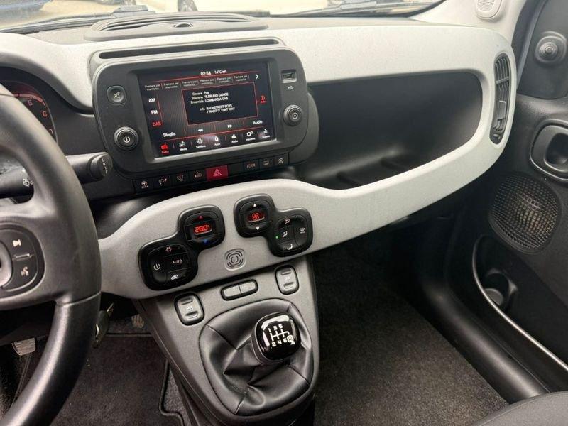 FIAT Panda 1.0 FireFly S&S Hybrid City Cross