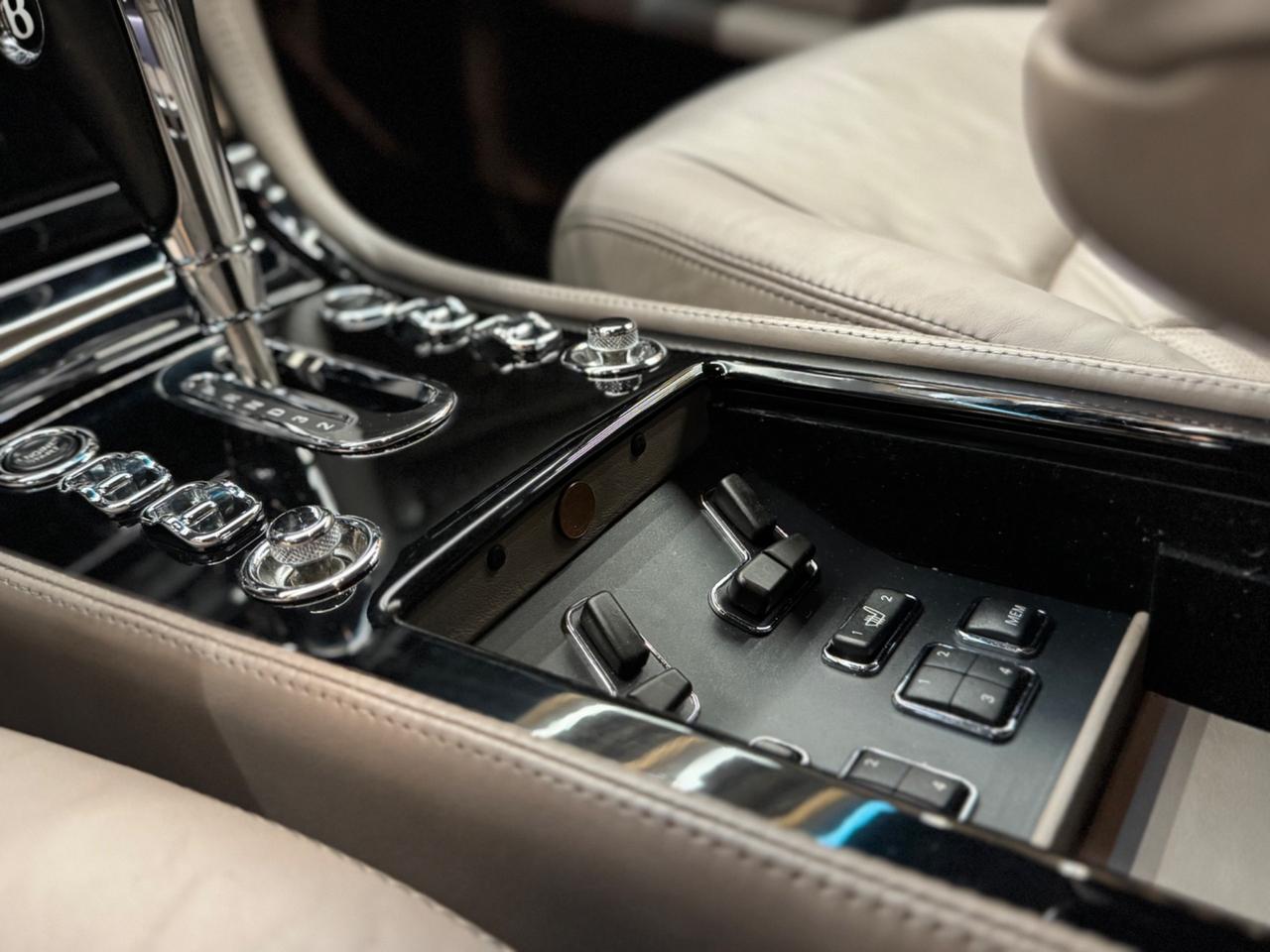 BENTLEY ARNAGE T 6.75 V8 TURBO - 457CV - UNIPRO - PERFETTA