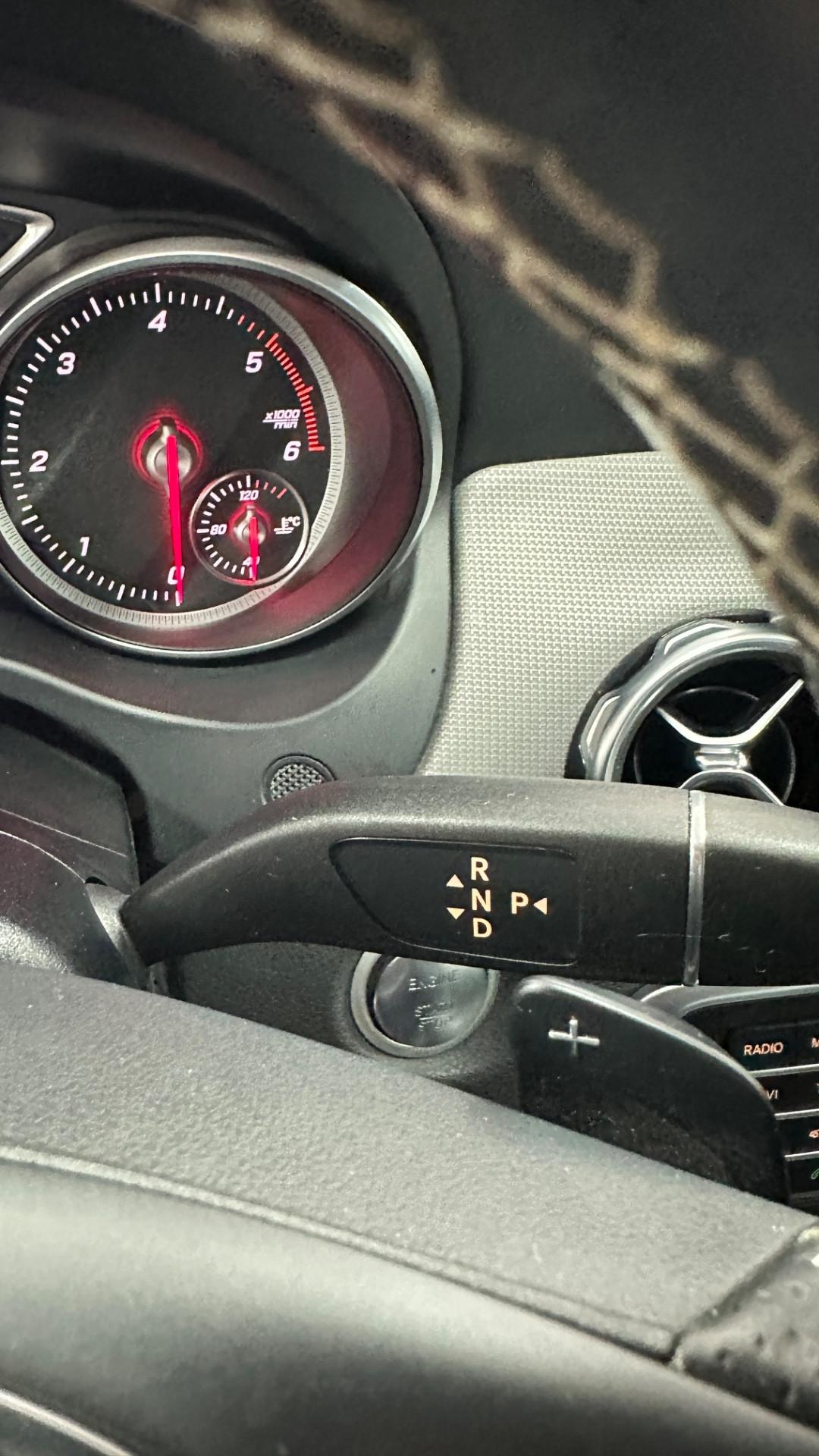 Mercedes-benz GLA 200 d Premium