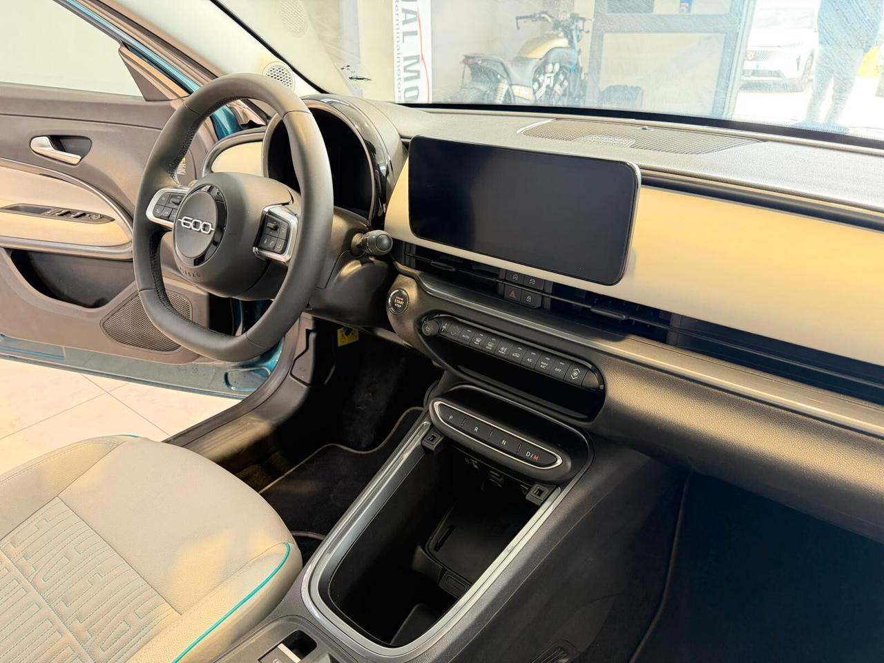 Fiat 600 Hybrid 100 CV DCT MHEV La Prima