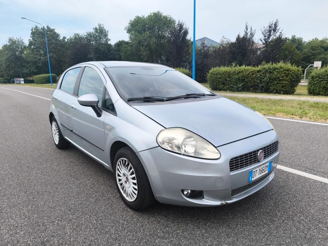 FIAT GRANDE PUNTO 1.2 DYNAMIC "OK NEOPATENTATI"