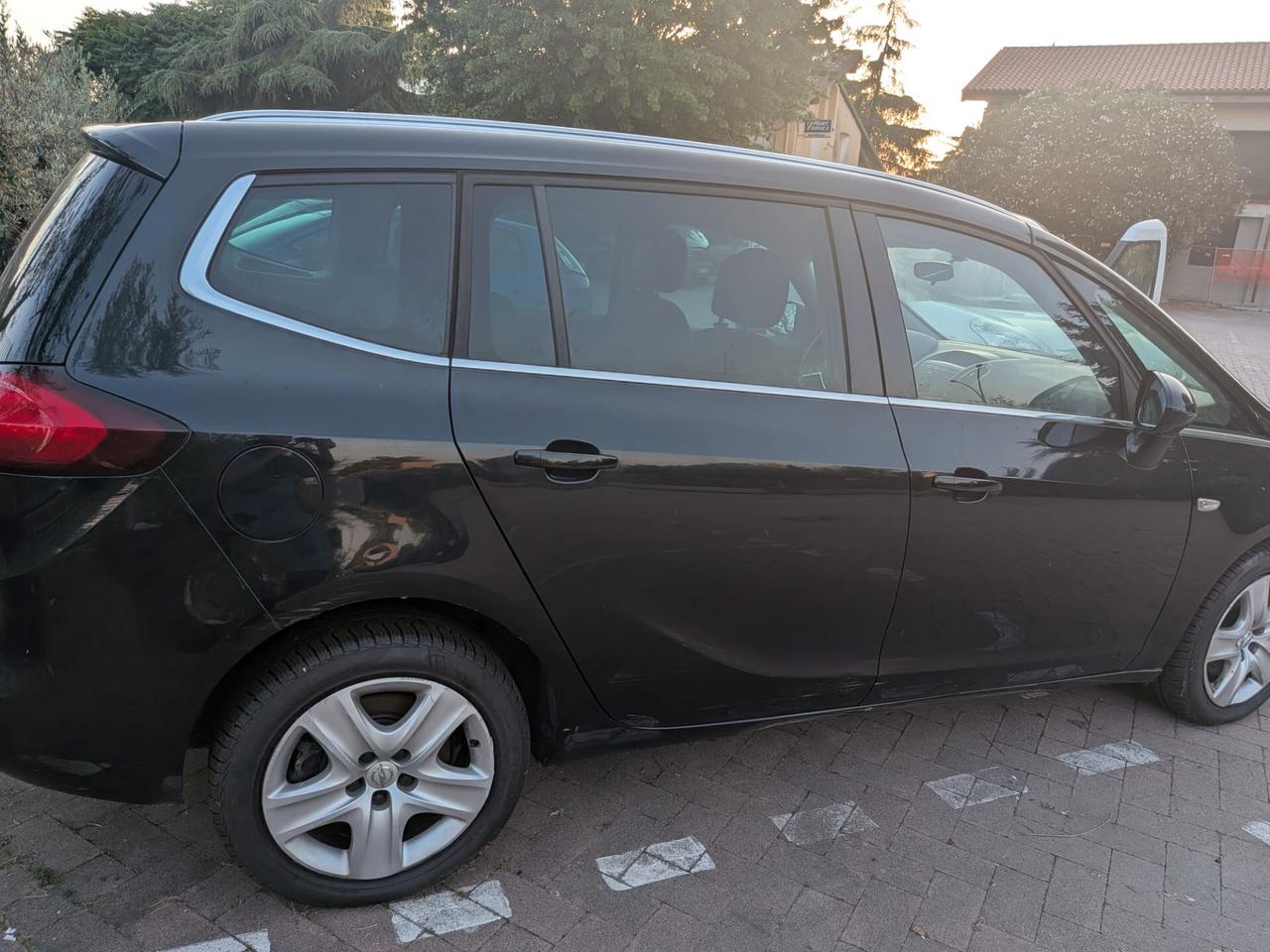 Opel Zafira Tourer 1.4 Turbo 140CV GPL Elective