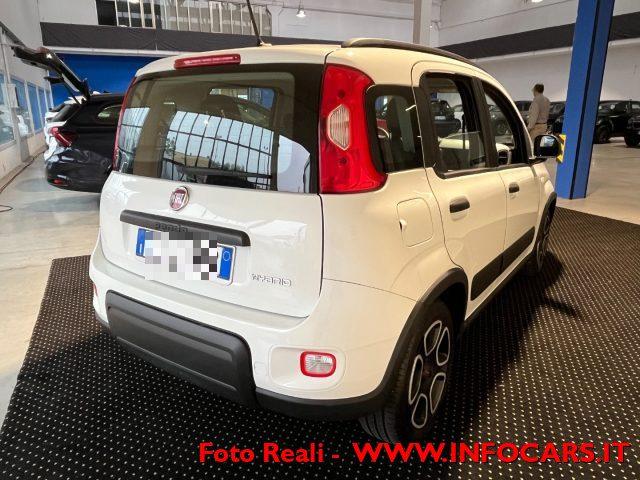 FIAT Panda 1.0 FireFly S&S Hybrid City Life PROMO !!
