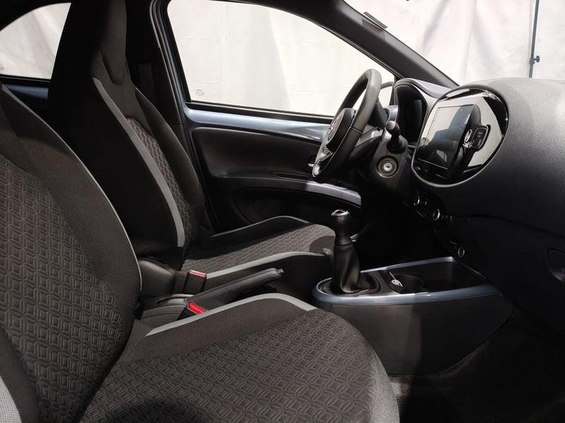 Toyota Aygo X Aygo X 1.0 VVT-i 72 CV 5 porte Trend