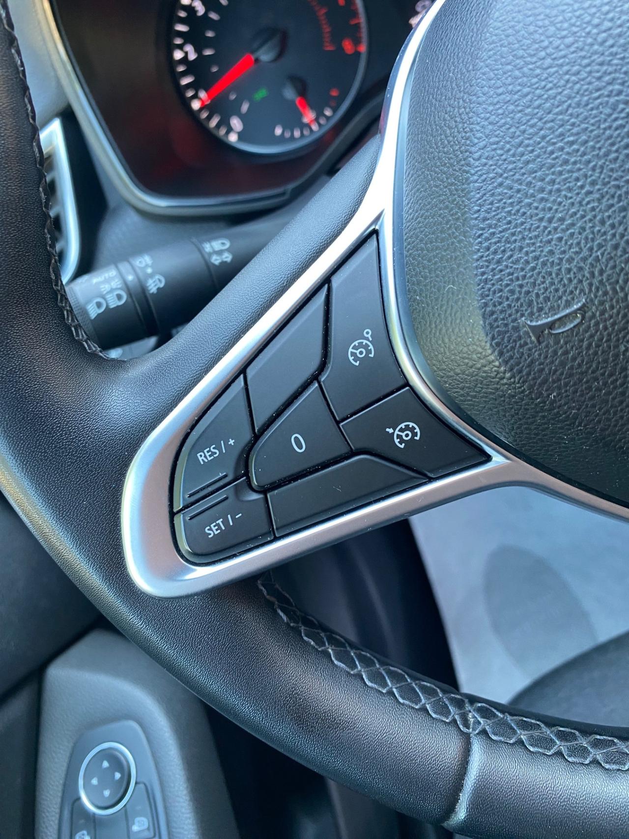 Renault Clio TCe 90 CV 5 porte Zen