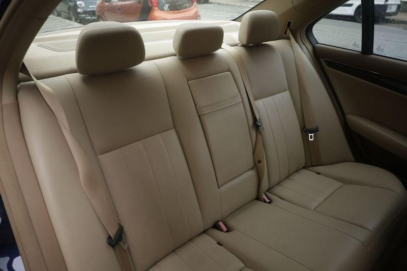 Mercedes-Benz Classe C C 200 CDI Avantgarde AMG Berlina Unicoproprietario