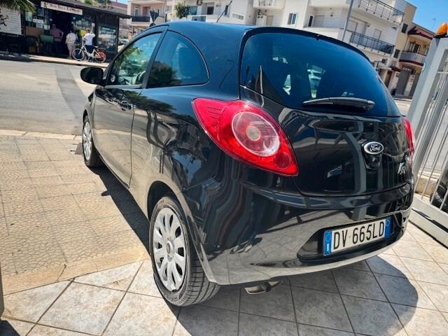 Ford Ka 1.2 8V 69CV Titanium OK NEOPATENTATI !