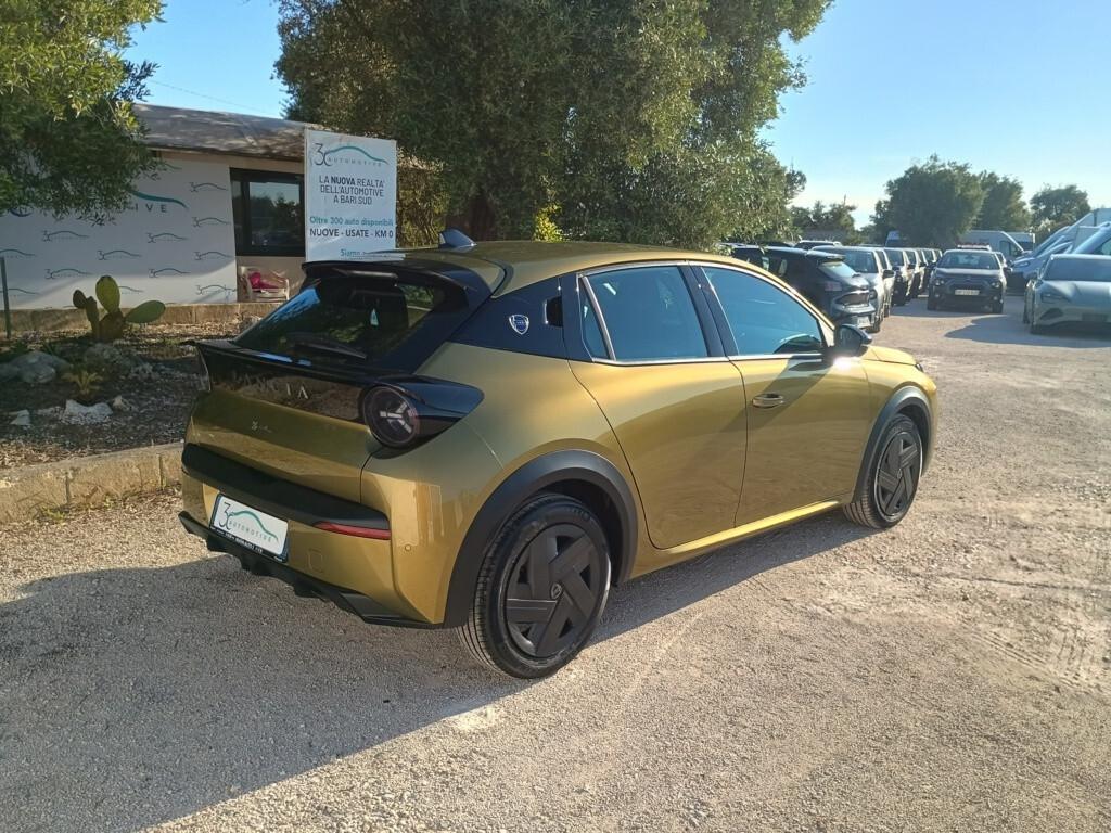 Lancia Ypsilon 1.2 Hybrid e-DCT