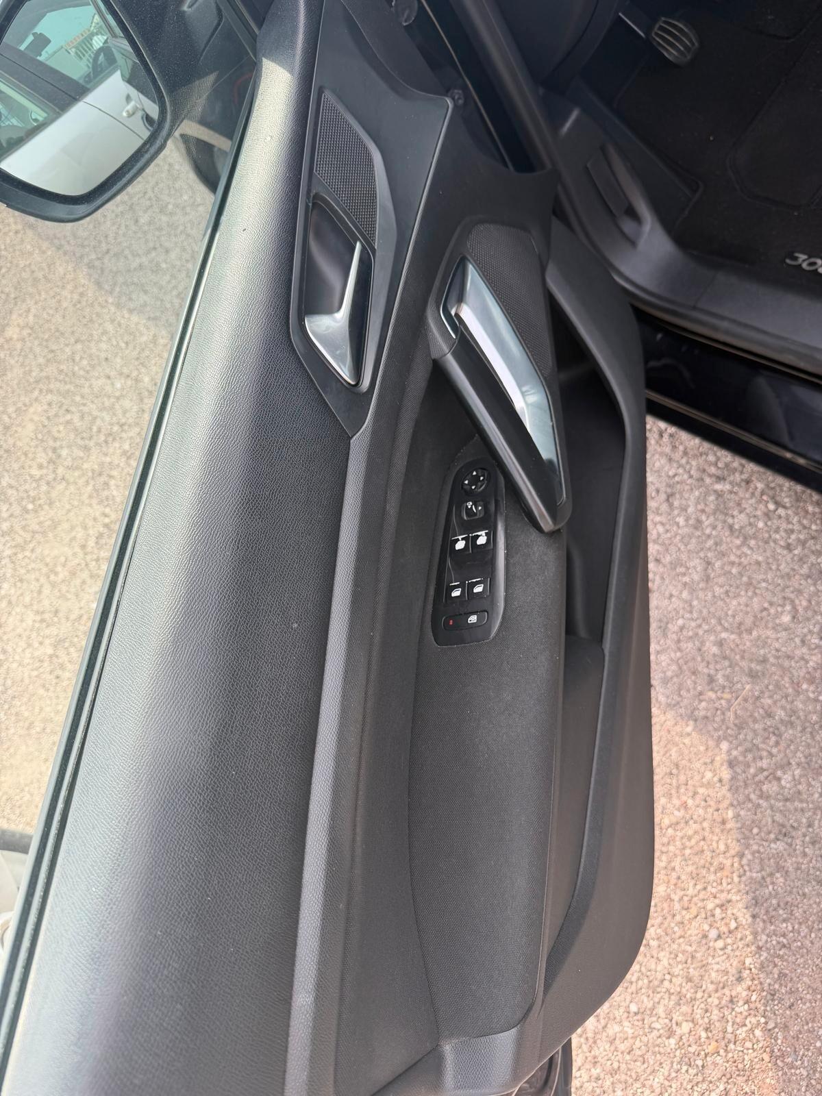 Peugeot 308 1.6 e-HDi 115 CV Stop&Start Business