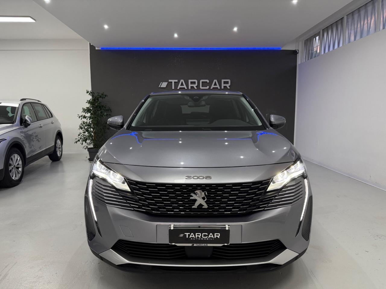 Peugeot 3008 BlueHDi 130 EAT8 Business Extra