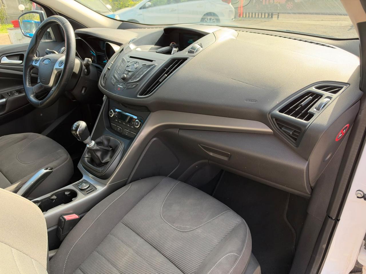 Ford Kuga 2.0 TDCI 120 CV S&S 2WD NO FINANZIAMENTO
