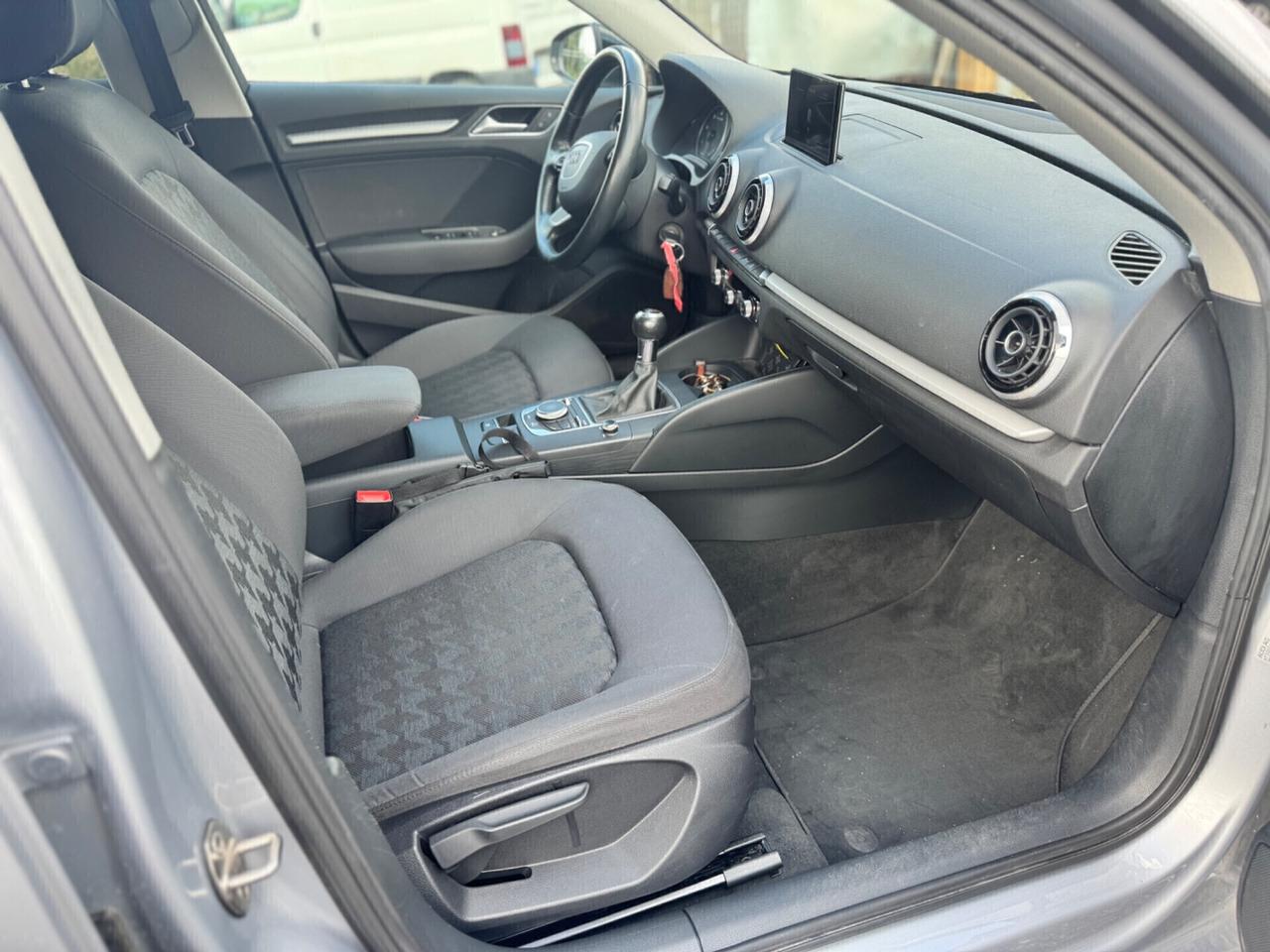 Audi A3 1.6 TDI clean diesel Ambition
