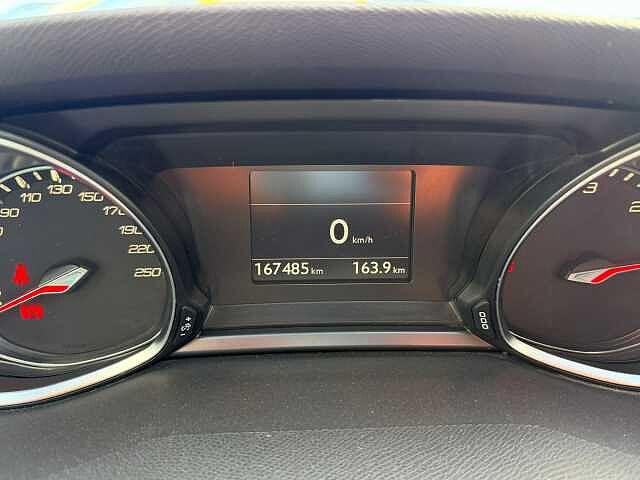 Peugeot 308 BlueHDi 120 S&S SW Allure