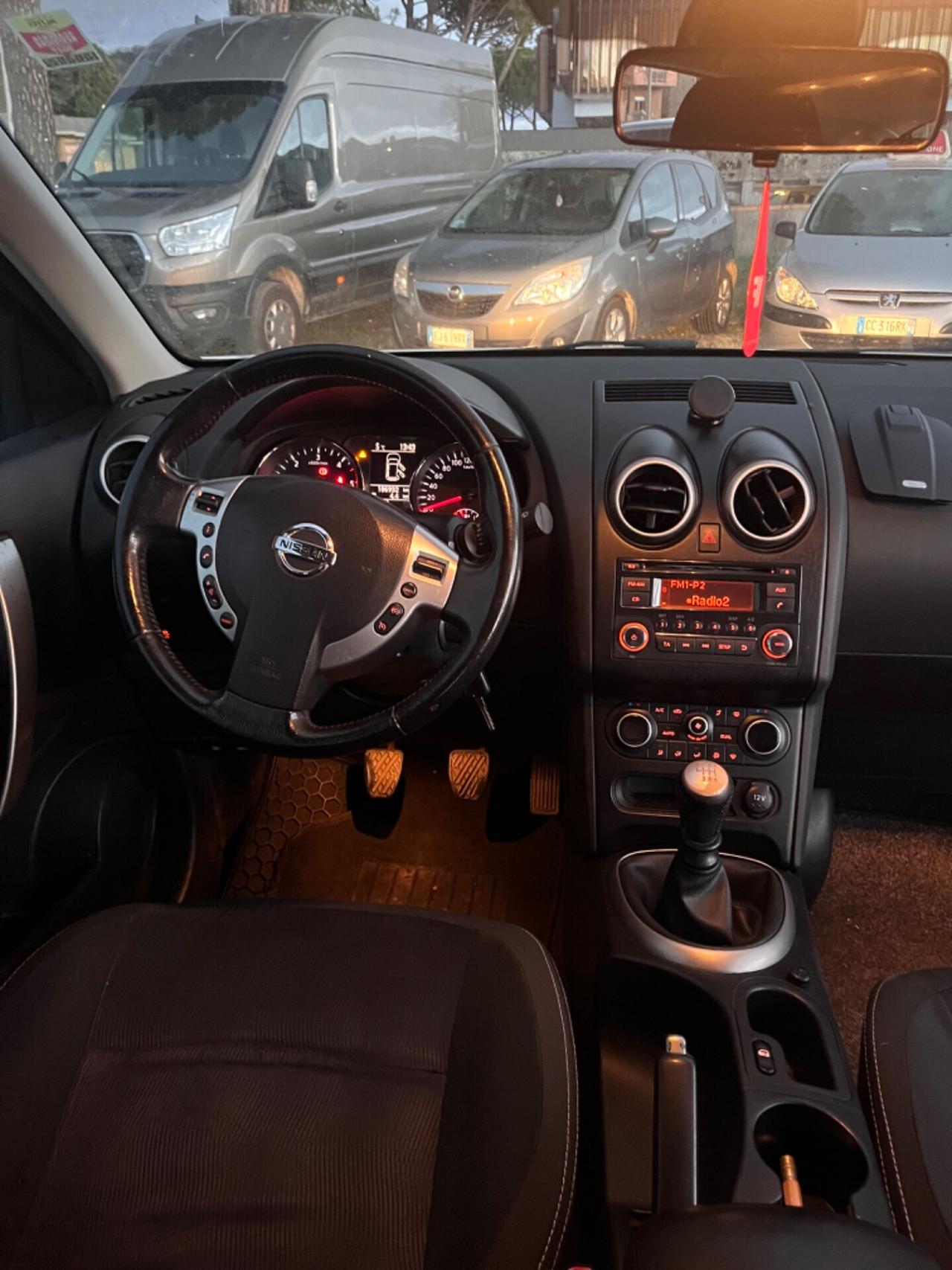 Nissan Qashqai 1.5 dCi PERFETTA SI NEOPATENTATI