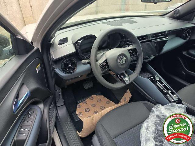 ALFA ROMEO Junior Junior 1.2 ibrida 136cv edct6 PRONTA CONSEGNA