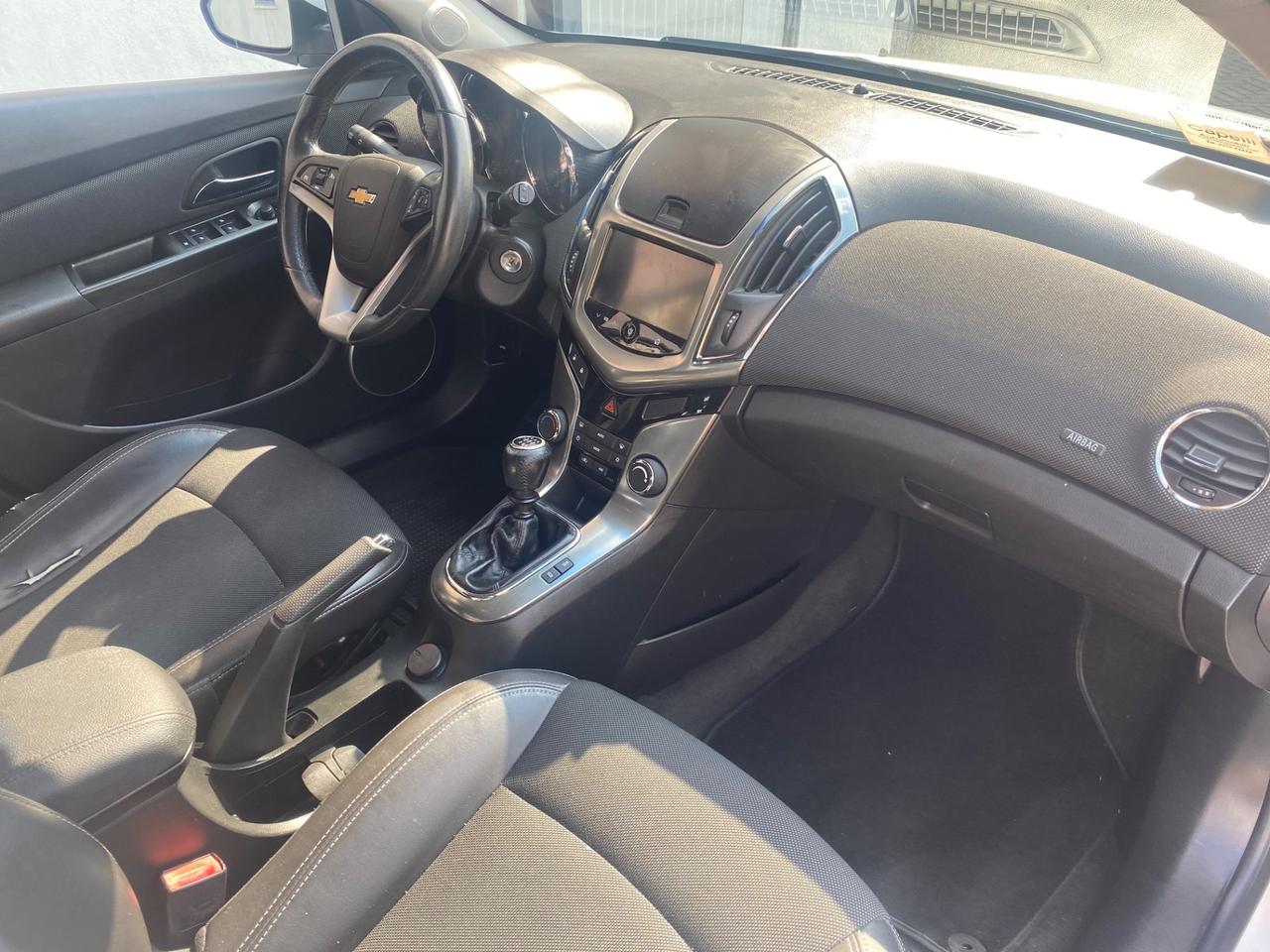 Chevrolet Cruze 1.7 Diesel Station Wagon LTZ