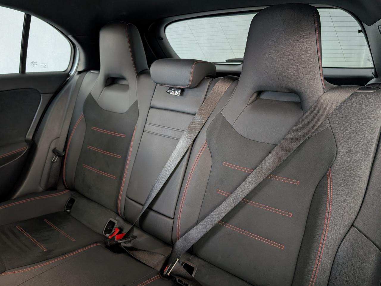Mercedes-Benz classe a - w177 a 180 premium amg line auto 180 Automatic Premium AMG Line