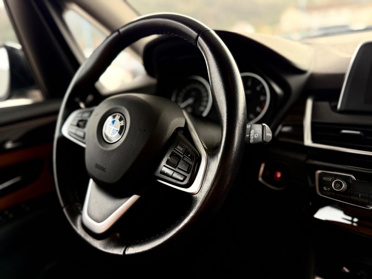 Bmw 216d Active Tourer Luxury *PELLE*FARI LED