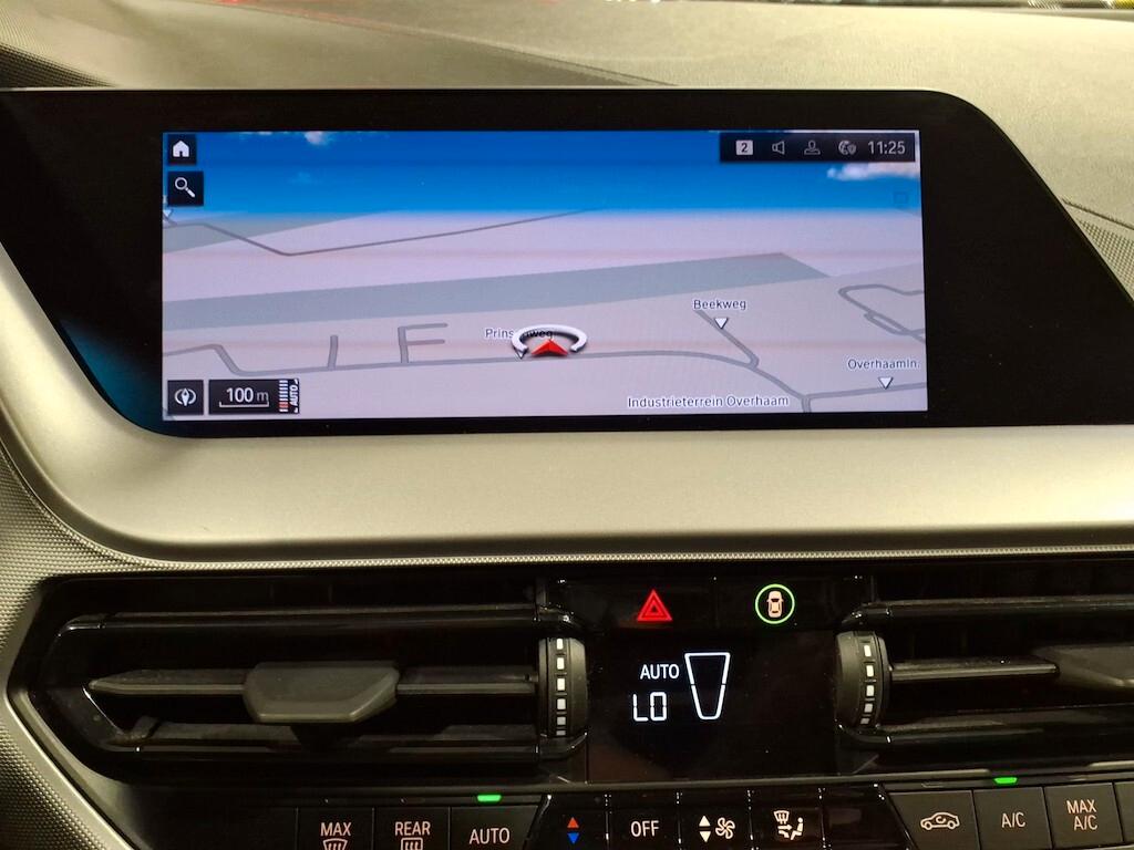 BMW 116D 115CV STEPTRONIC BUSINESS ADVANTAGE ( FARI LED - CRUISE - SPORT INTERIOR - NAVI - MIRROR - PDC )
