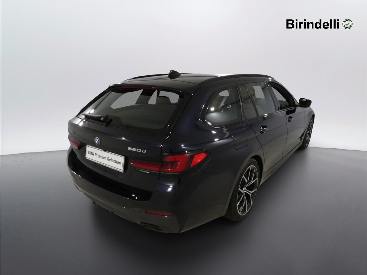 BMW Serie 5(G30/31/F90) - 520d 48V xDrive Touring Msport