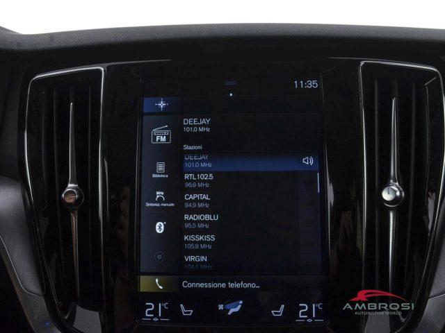 VOLVO V60 Cross Country D4 AWD Geartronic Business Plus
