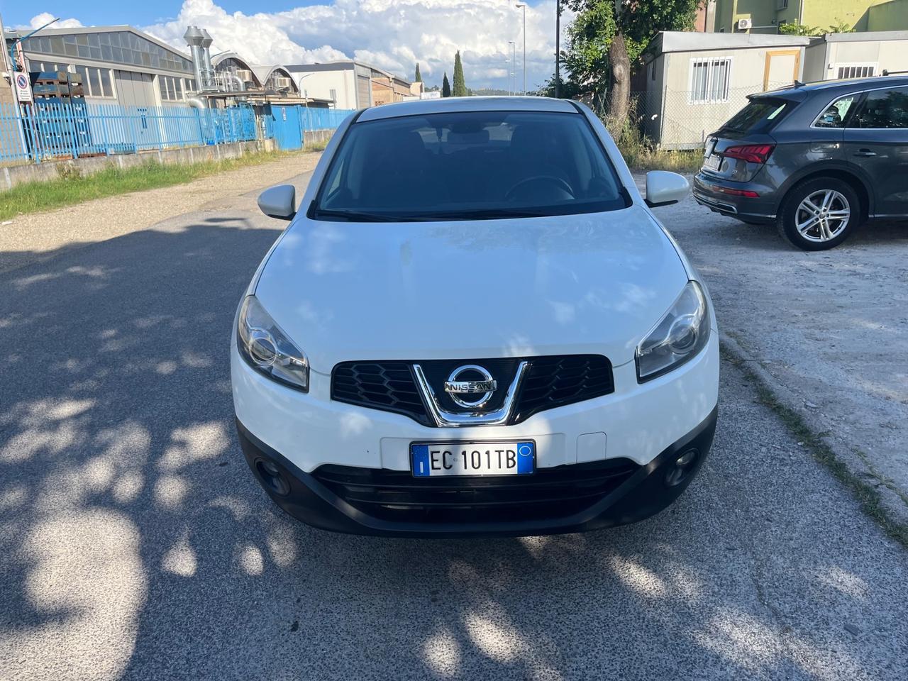 Nissan Qashqai 1.5 dCi DPF Acenta 2010 202.000 KM