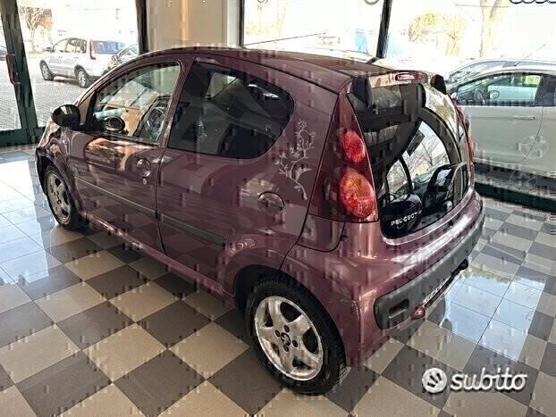 Peugeot 107 1.0 Benzina Neopatentati