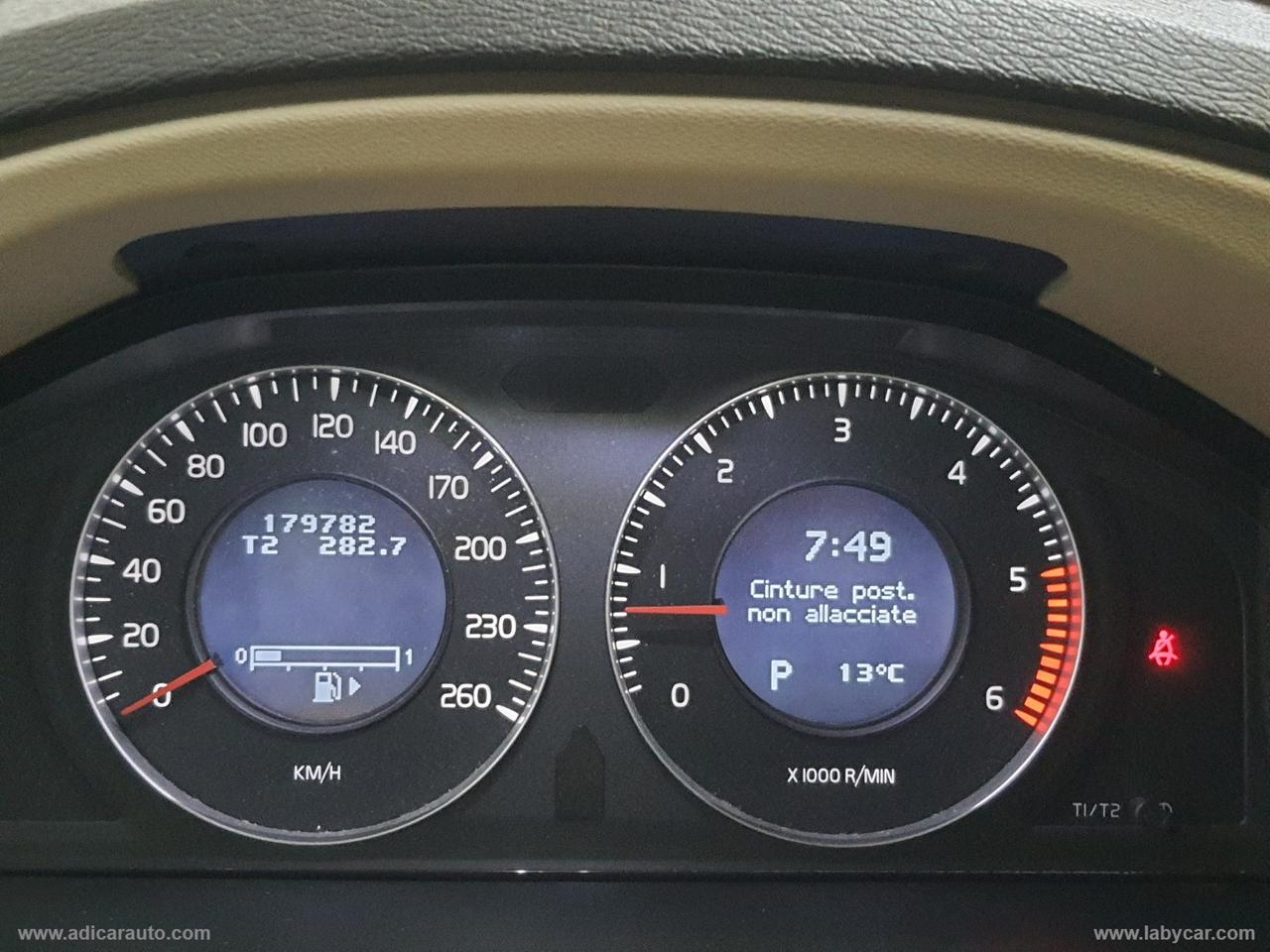 VOLVO XC70 D5 AWD