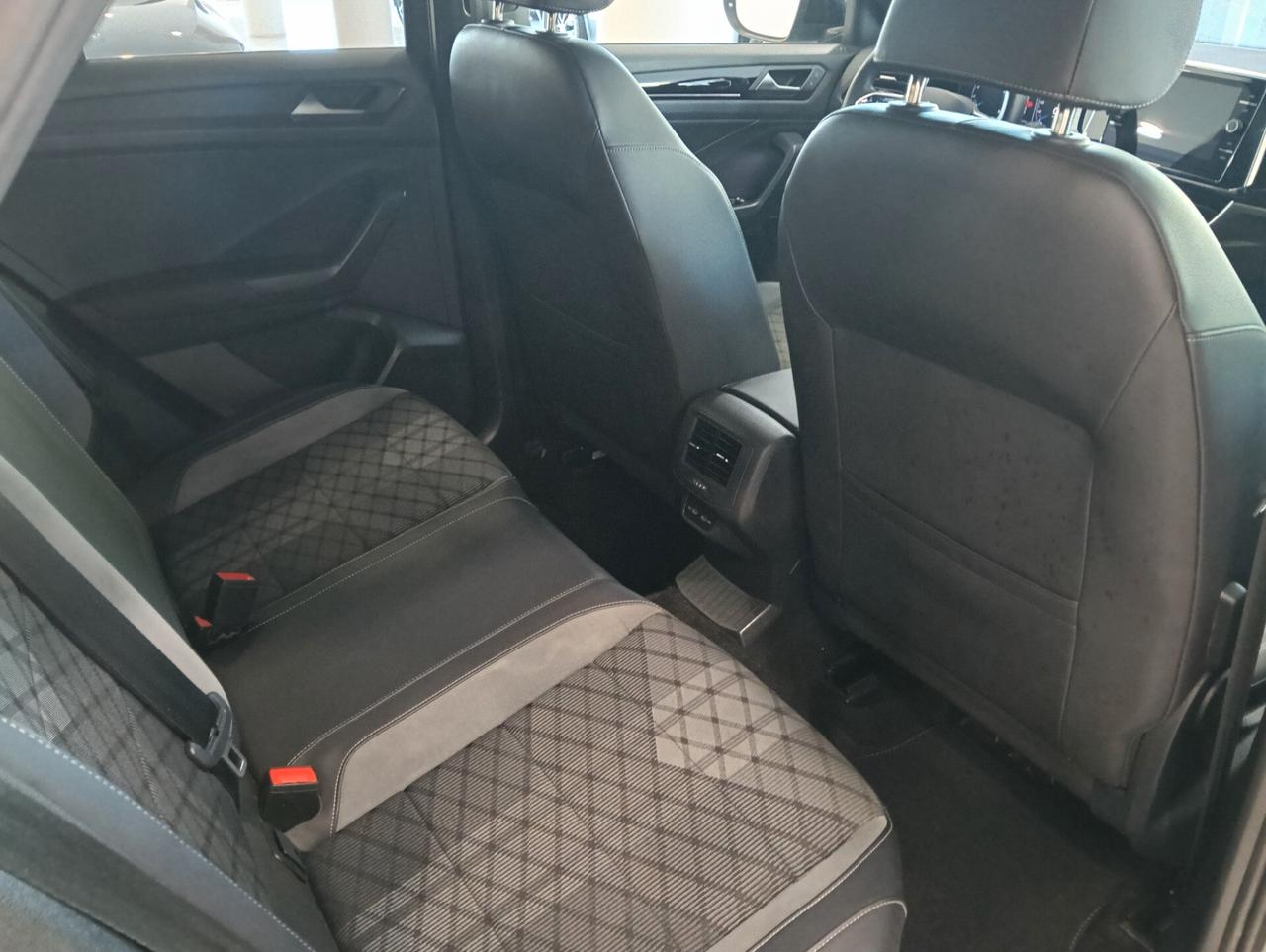 Volkswagen T-Roc 1.0 TSI R-Line