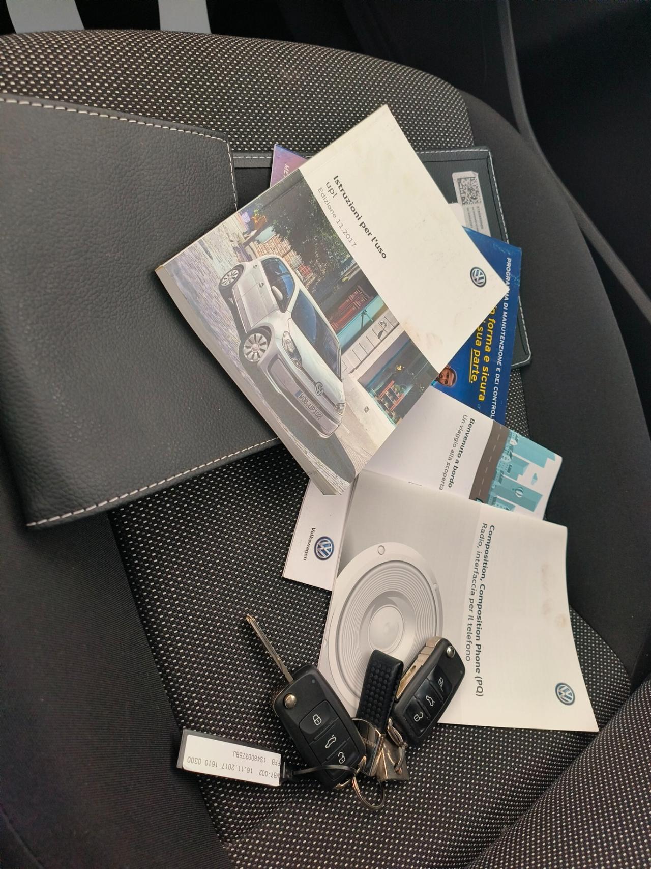 Volkswagen up! 1.0 5p. move
