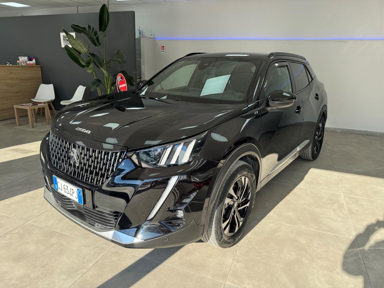 Peugeot 2008 BlueHDi 130 S&S EAT8 GT