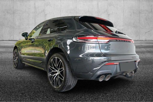 PORSCHE Macan 2.0