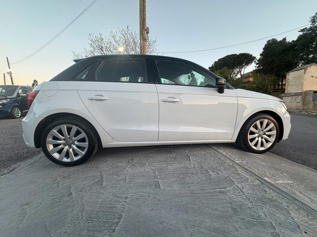 Audi A1 Sline 1.6 TDI 116 CV Metal plus