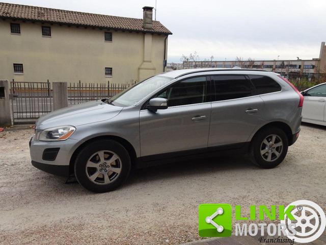 VOLVO XC60 D4 Geartronic Momentum