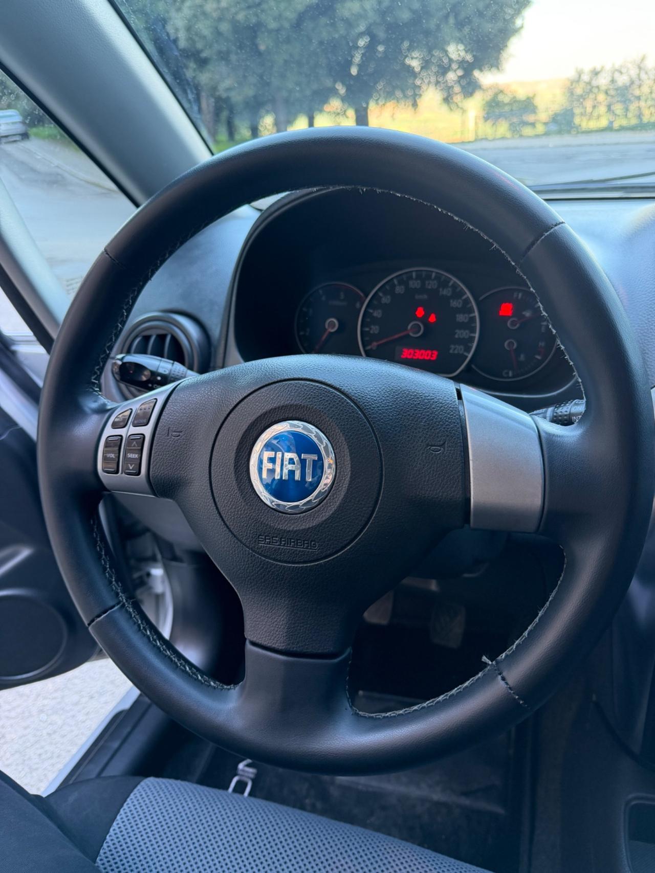 Fiat Sedici 1.9 MJT 4x4 Experience