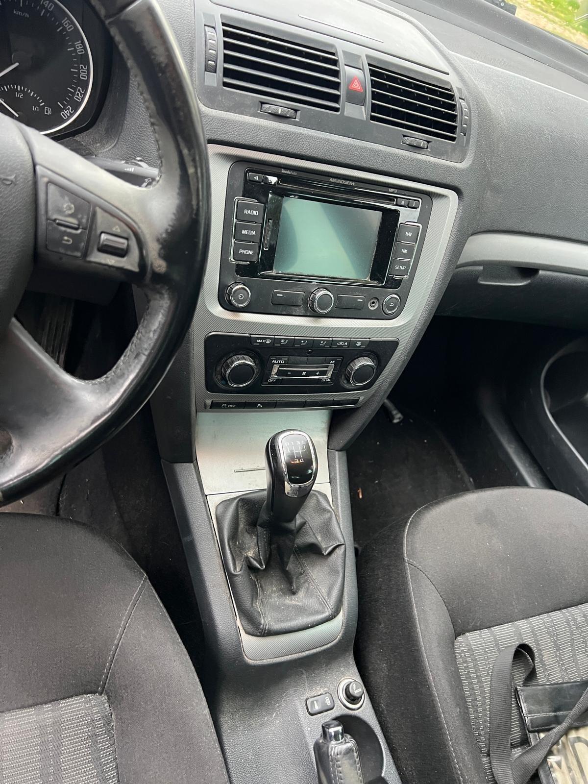 Skoda Octavia 1.6 TDI CR F.AP. Elegance