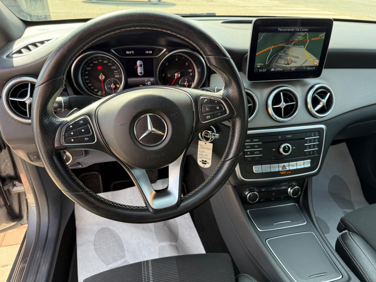 Mercedes-benz CLA 220 d Automatic Premium .IVA ESPOSTA