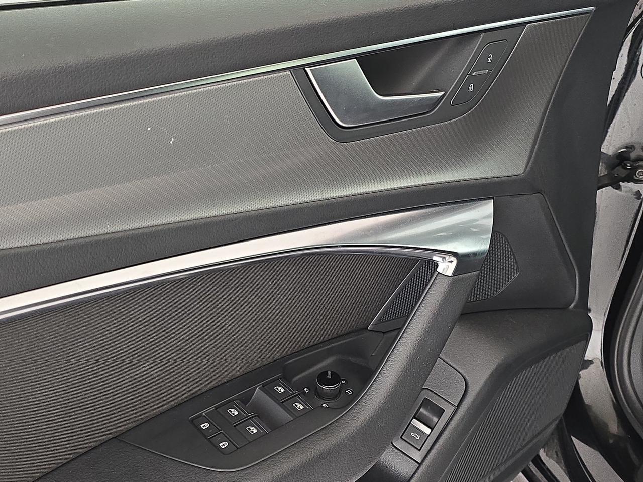 Audi A6 avant 40 2.0 tdi mhev 12v s line edition quattro s-tronic