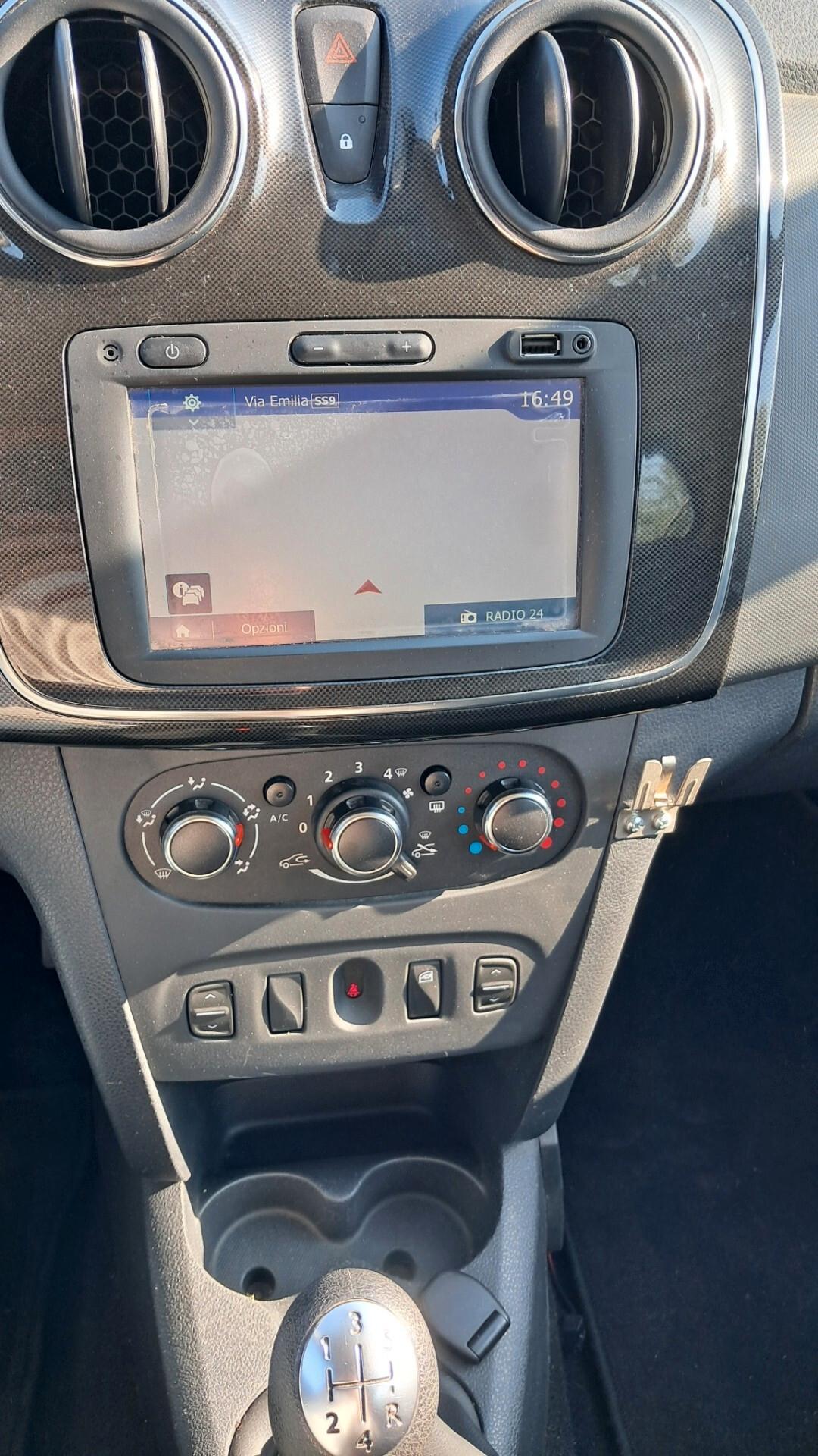 Dacia Sandero 1.5 dCi 8V 75CV Start&Stop Lauréate