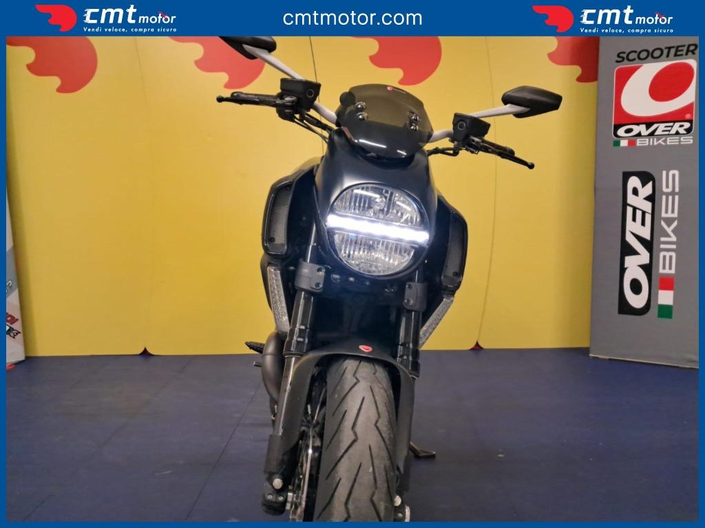 Ducati Diavel 1200 - 2011