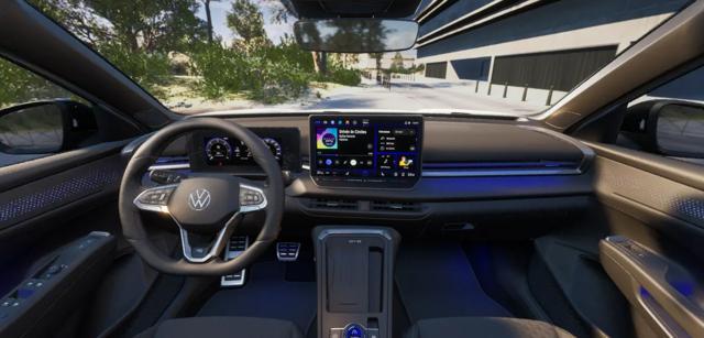 VOLKSWAGEN T-Roc 1.5 eTSI ACT 150 CV DSG R-Line