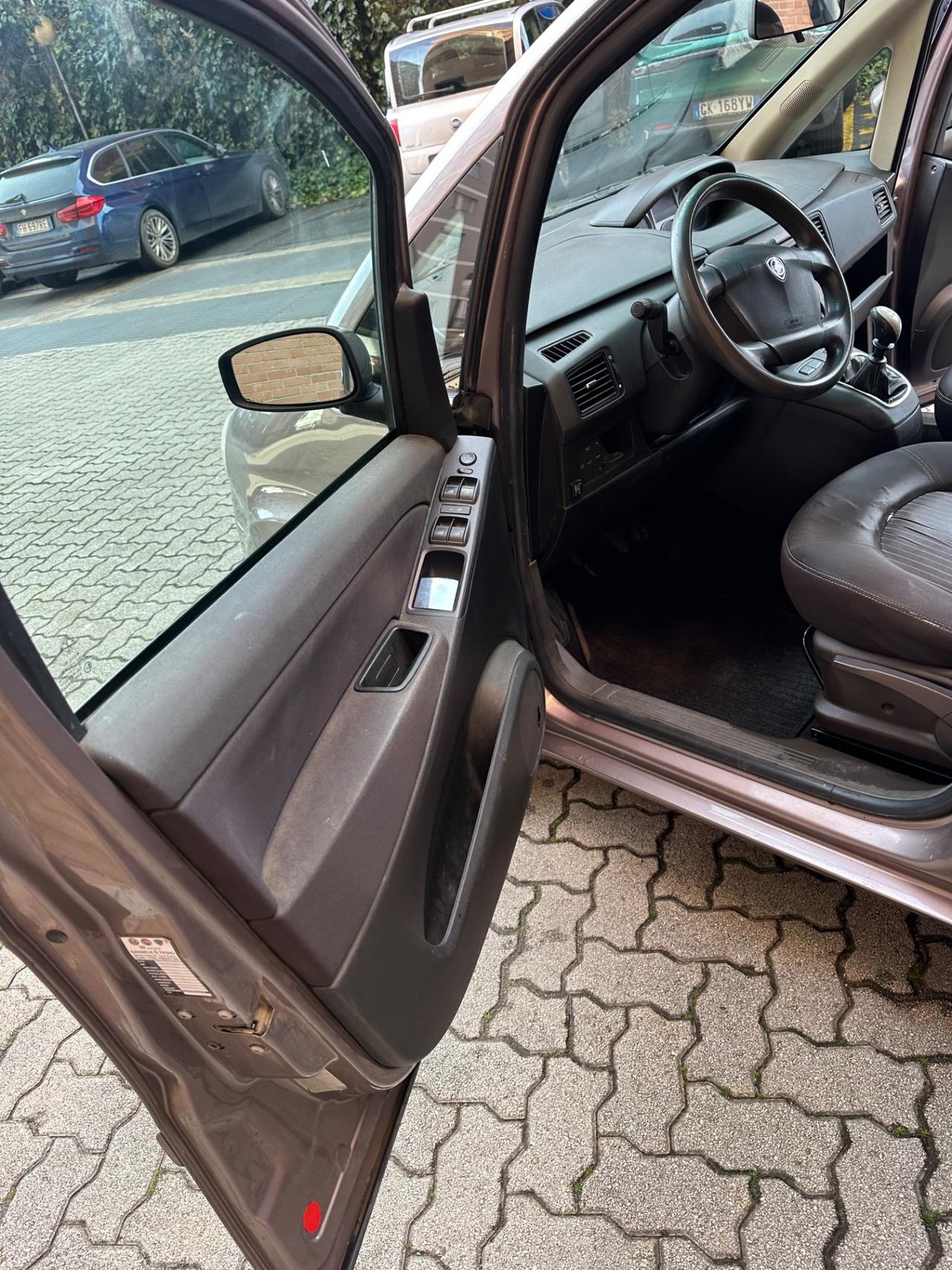 Lancia MUSA 1.4 Argento Ecochic GPL