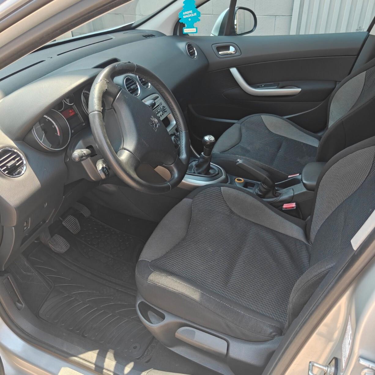 Peugeot 308 1.6 VTi 120CV 5p. Tecno